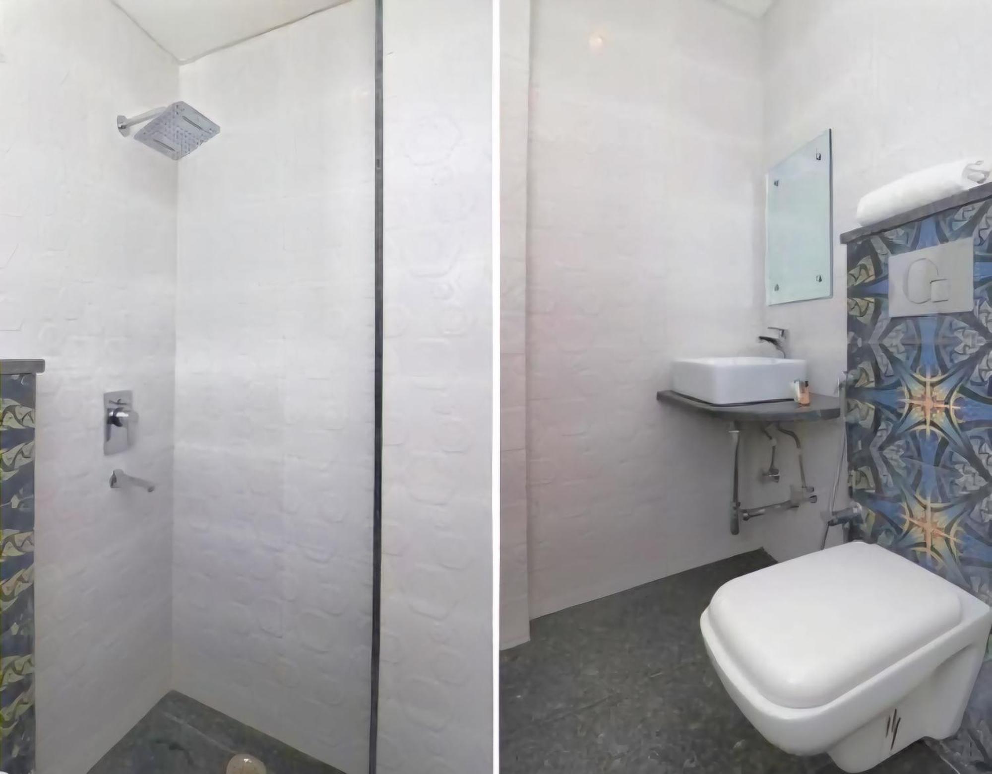 Hotel Leo Continental Yeni Delhi Dış mekan fotoğraf